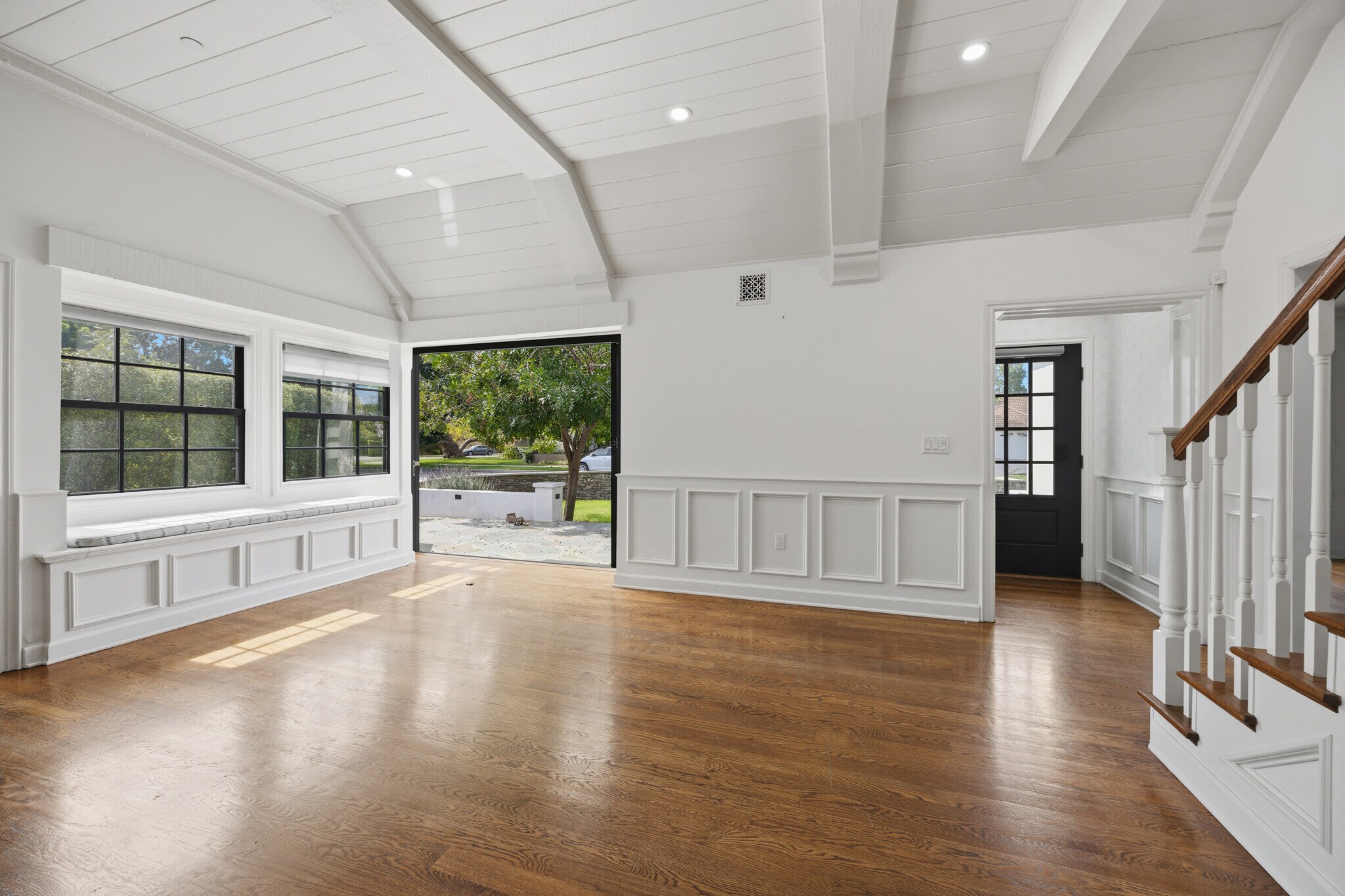 Building Photo - 4316 N Clybourn Ave