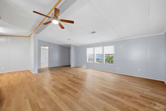 Building Photo - 1709 Woodchuck Ave