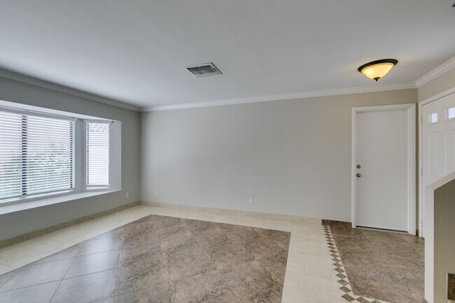 Building Photo - Amazing 3-bdrm home in Green Valley!