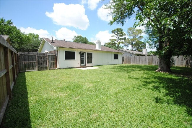 Building Photo - 22619 Leedstown Ln