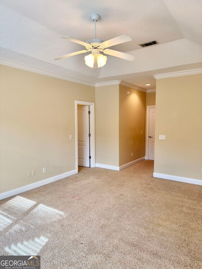 Building Photo - 38 Coastal Walk