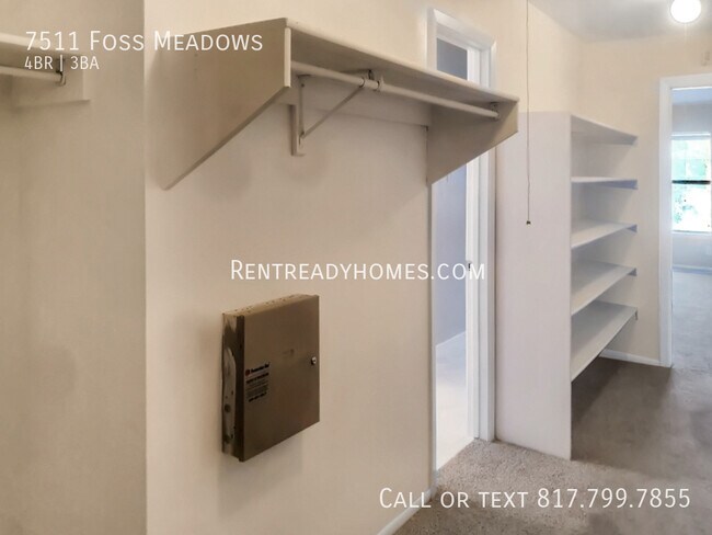 Building Photo - 7511 Foss Meadows