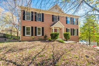 Building Photo - 420 Shelbyville Rd