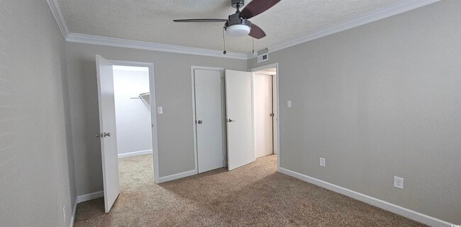 Building Photo - 615 Carter Ln