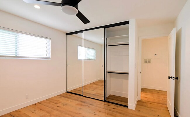 Building Photo - 223 Avenida De La Grulla