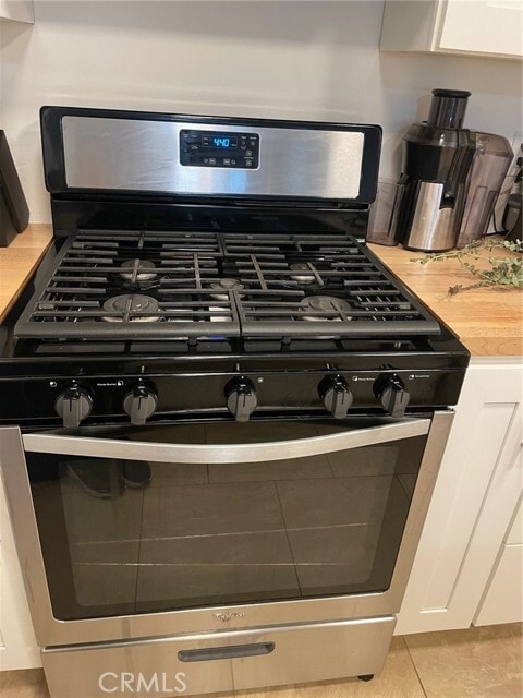 Building Photo - 225 N Rose St