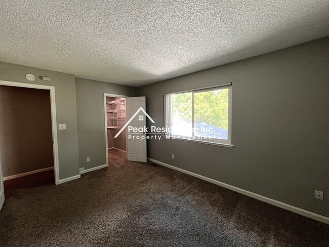 Building Photo - A Very Nice 2bd/1ba Citrus Heights Condo with Garage