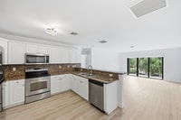 Building Photo - 2691 Albatross Rd N