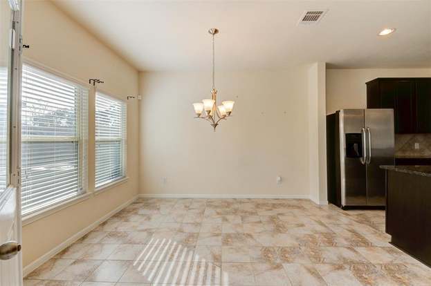 Building Photo - 8023 Villa Lago Ln