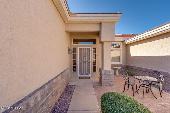 Building Photo - 14151 N Buckingham Dr