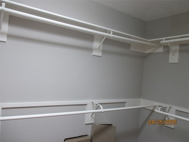 Building Photo - 5531 Poplar Terrace Ln