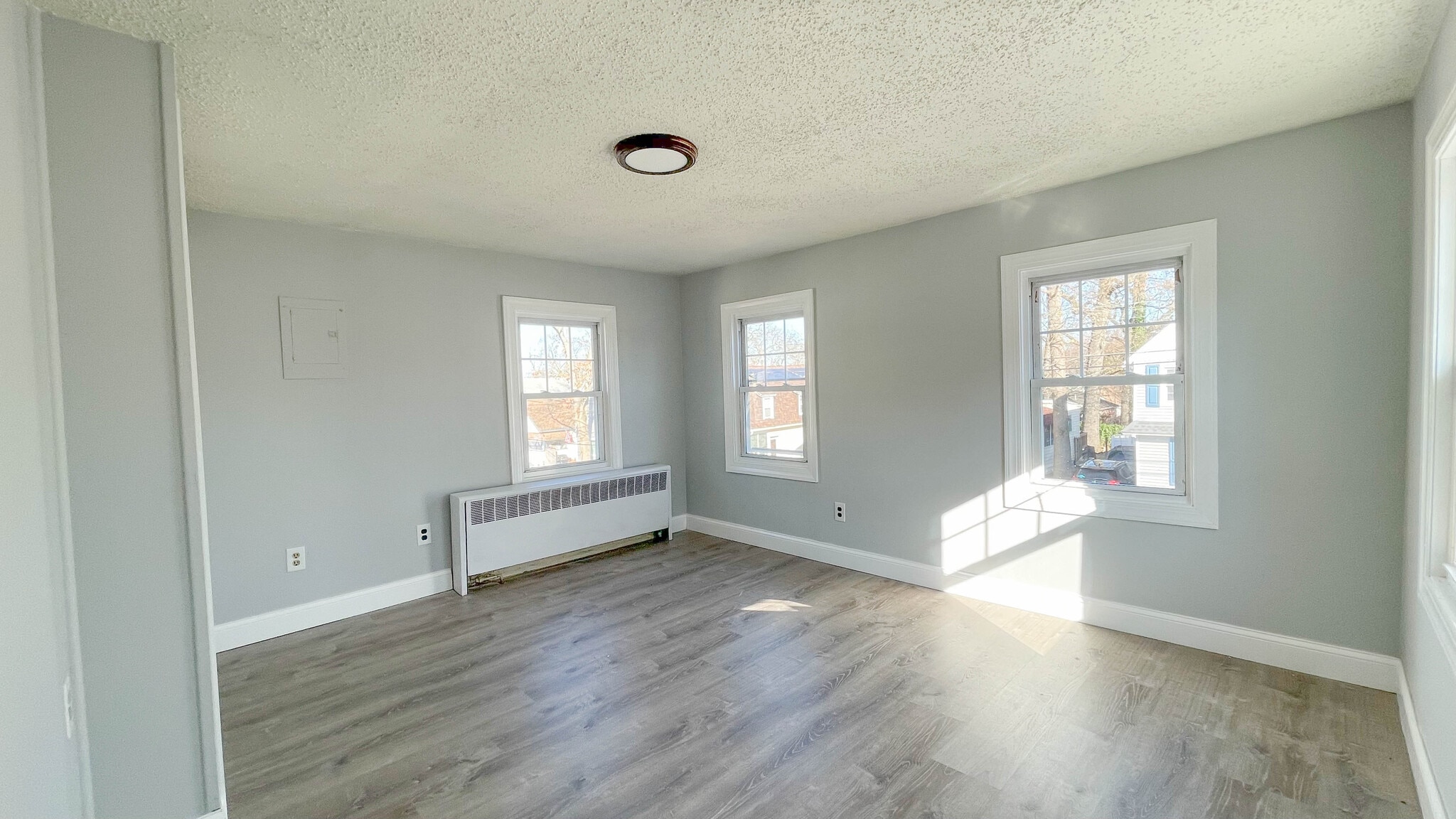 Building Photo - 342 Boulevard Ave
