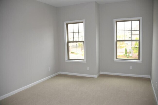 Building Photo - 10156 Windalier Wy