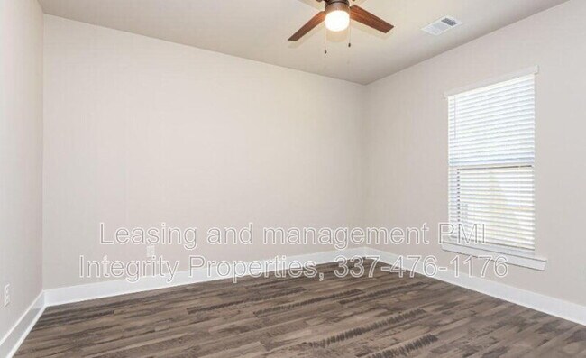 Building Photo - 109 Foster Grove Dr