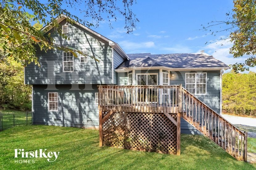 Building Photo - 10 Easton Trce