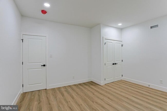 Building Photo - 7415 Sprague St