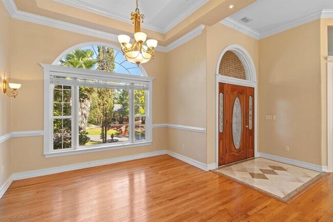 Building Photo - 8846 Glen Abby Dr