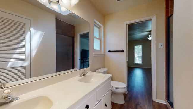 Building Photo - 13519 Beltway St