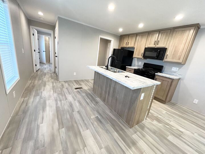 Building Photo - 52962 N Yorktown Ct