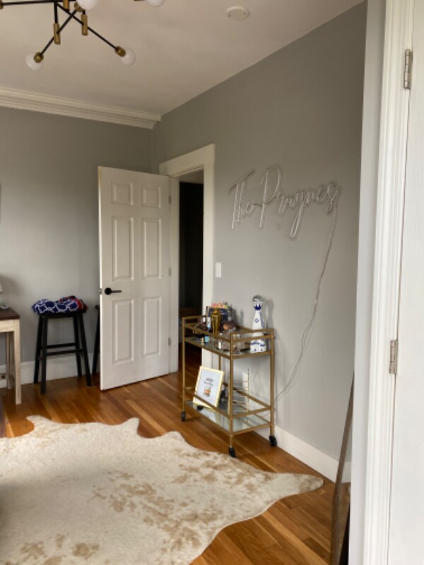 Building Photo - 185 Broadway