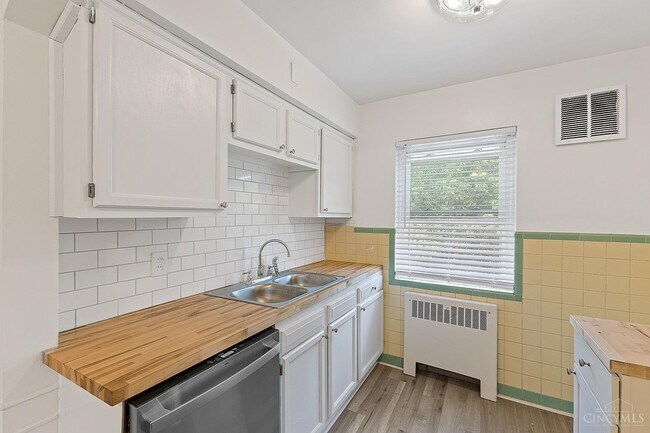 Building Photo - 3148 Werk Rd