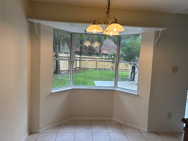 Building Photo - 25 N Deerfoot Cir