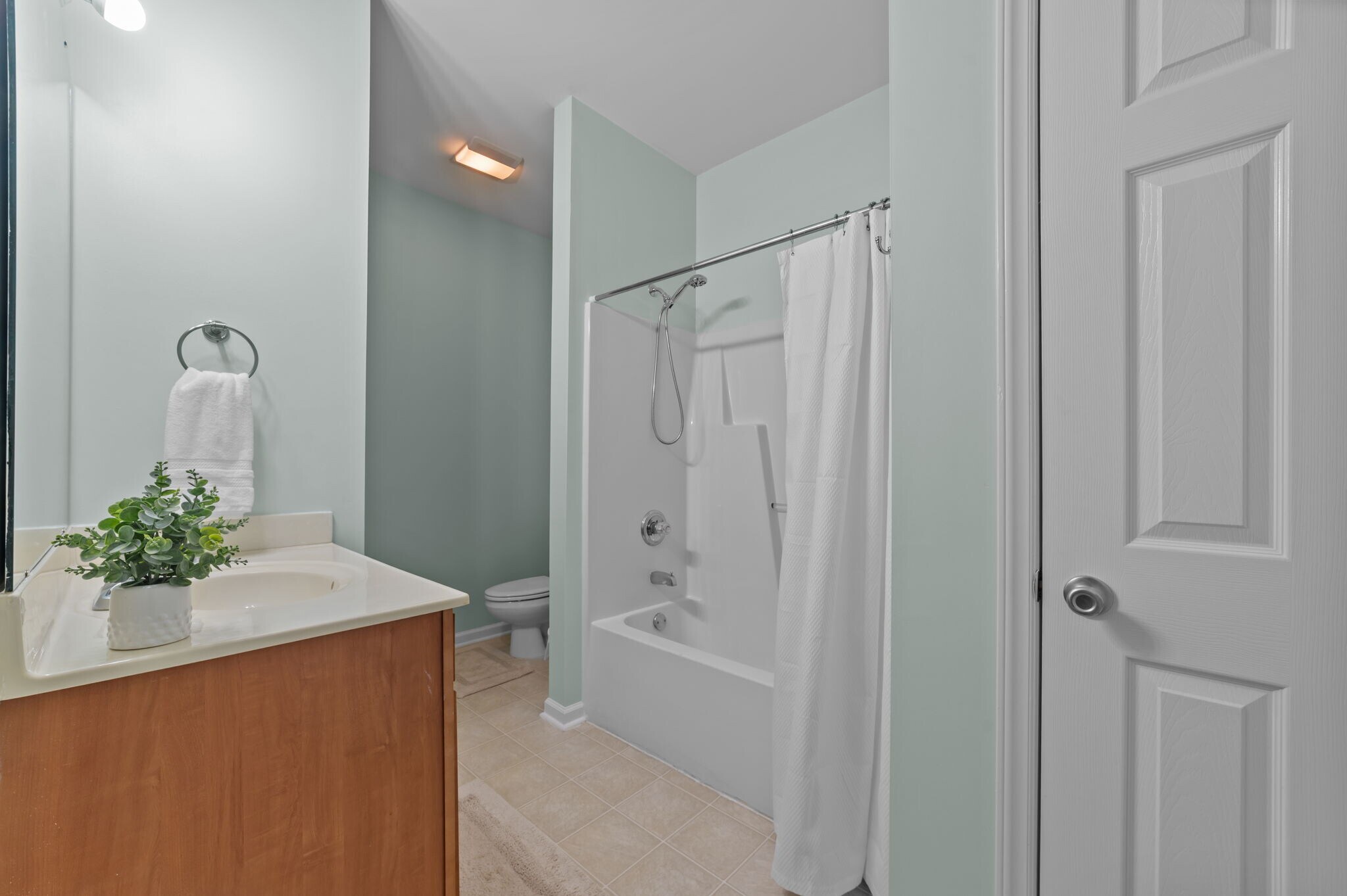 Building Photo - 1121 Turtle Creek Rd