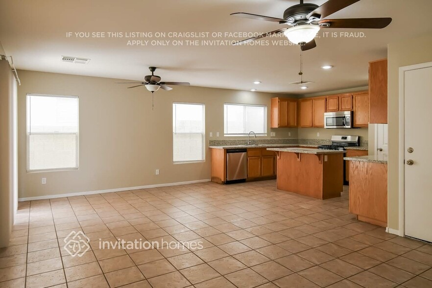 Building Photo - 5970 Red Raspberry Ct
