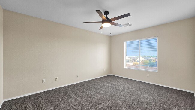 Building Photo - Newly remodeled interior! Excellent price!