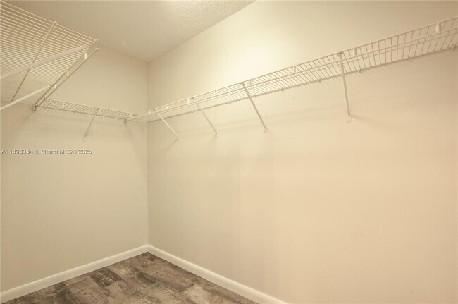 Building Photo - 7440 NW 65th Ln