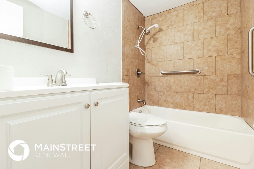 Building Photo - 3353 Trask Dr