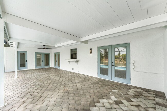 Building Photo - 10725 Eureka St