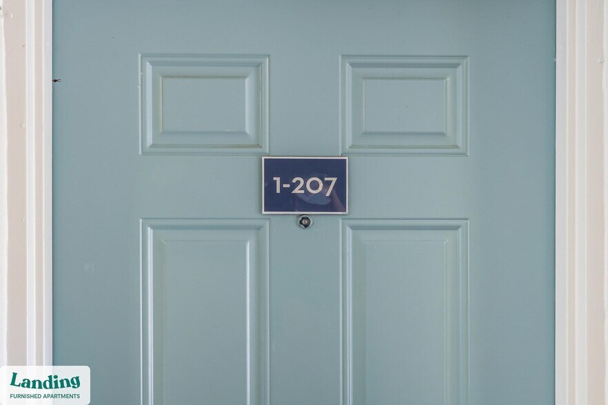 Building Photo - 10200 Falcon Pine Blvd