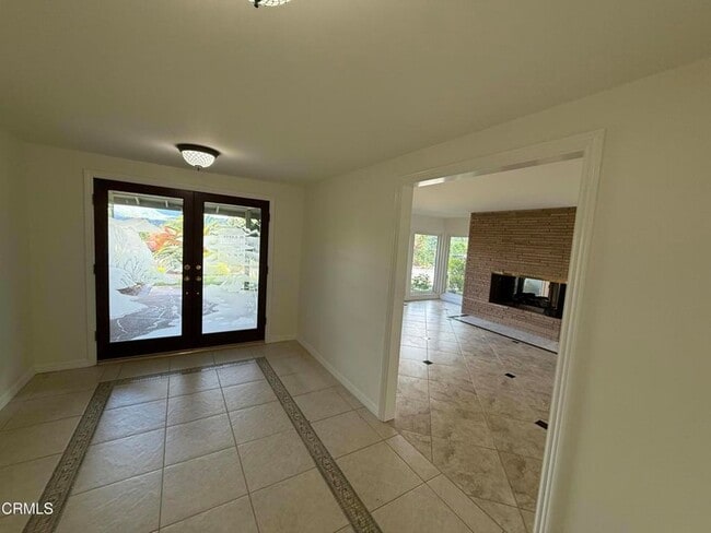 Building Photo - 620 Trueno Ave