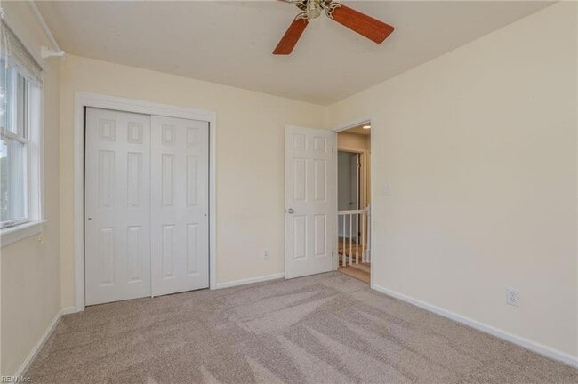 Building Photo - 521 Shakespeare Dr