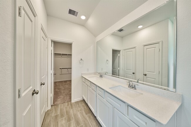 Building Photo - 519 Bristol Tide Ct