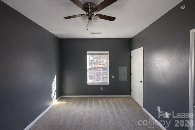 Building Photo - 21512 Aftonshire Dr