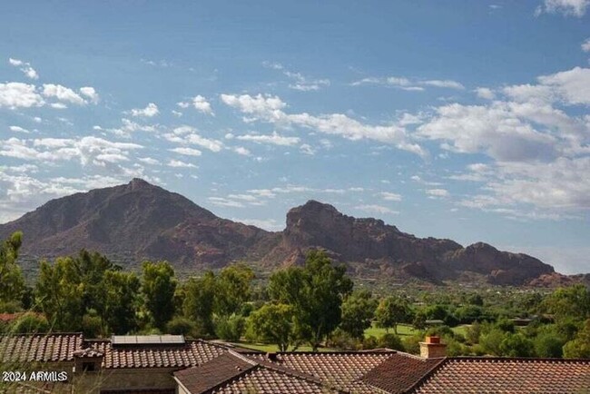 Building Photo - Lovely Scottsdale Shadows Rental