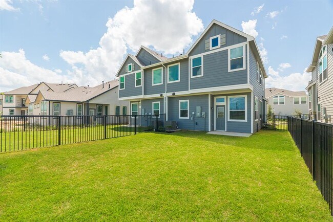 Building Photo - 21238 Black Gap Wildlife Dr