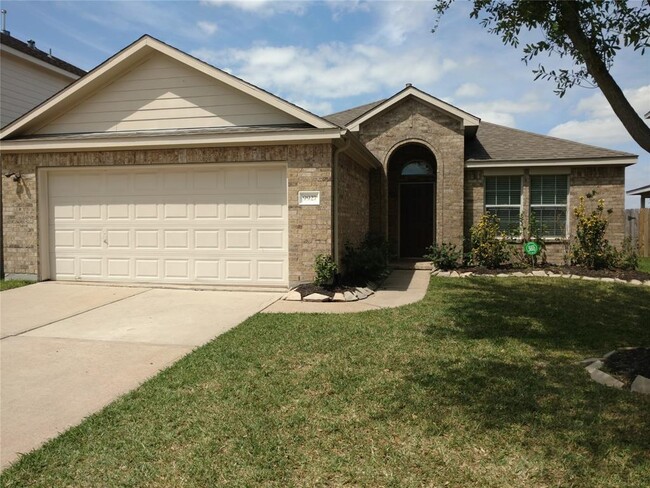 Primary Photo - 9927 Driftwood Park Dr