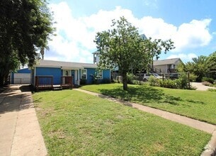Building Photo - 1502 Bayou Shore Dr