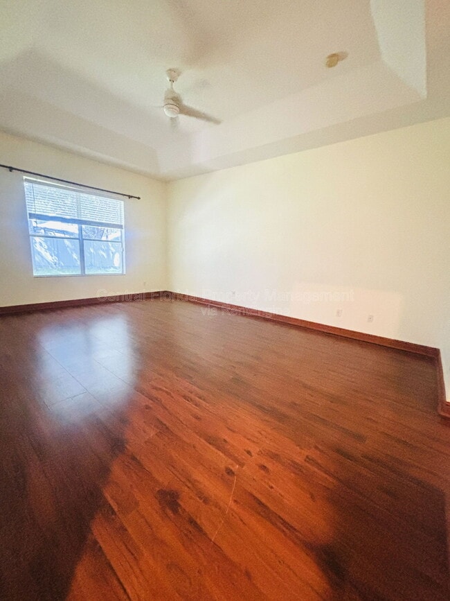 Building Photo - 902 Hire Cir