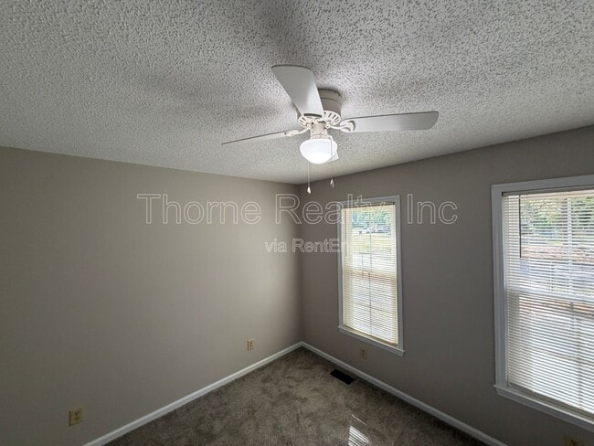 Building Photo - 101 Opossum Trot Ct