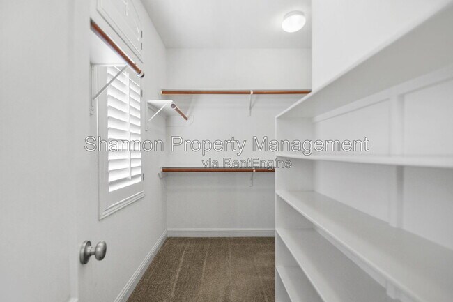 Building Photo - 5006 Gibson St