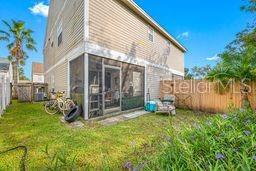 Building Photo - 132 Douglas Rd W