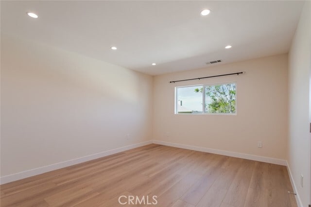 Building Photo - 10425 Pinyon Ave