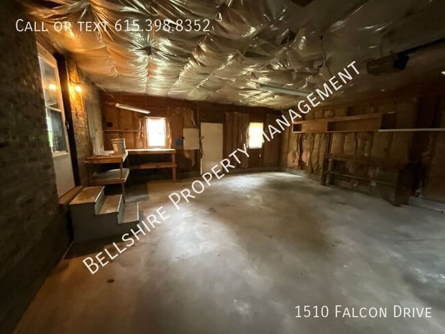 Building Photo - 1510 Falcon Dr