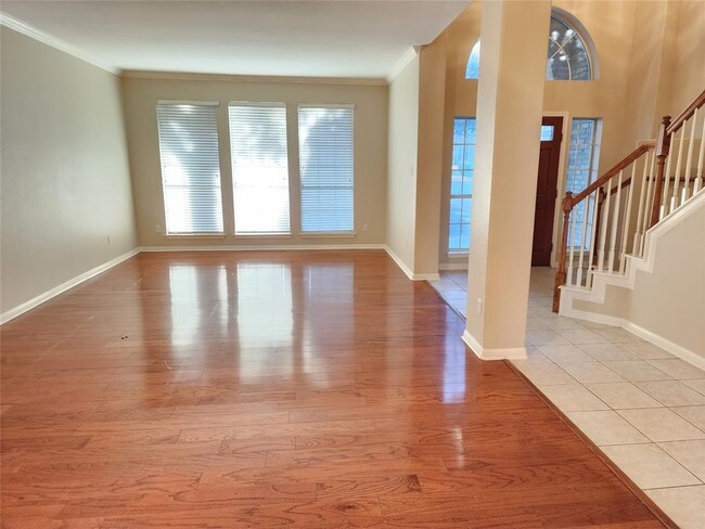 Building Photo - 3726 Harvey Penick Dr