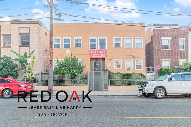 Building Photo - 420 N Coronado St