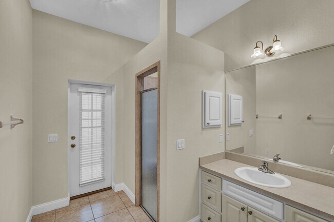 Bathroom 3. - 832 Ashton Oaks Cir